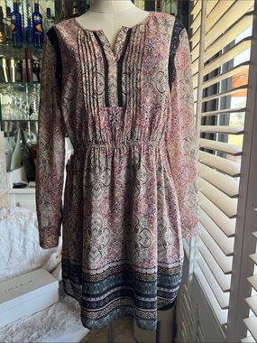 Maeve Long-Sleeve Paisley Tunic Dress in Cream, Pink and Black, Beige Sz.L